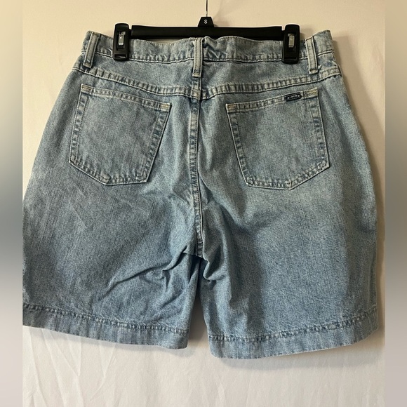 Riders Jean shorts - Picture 2 of 5